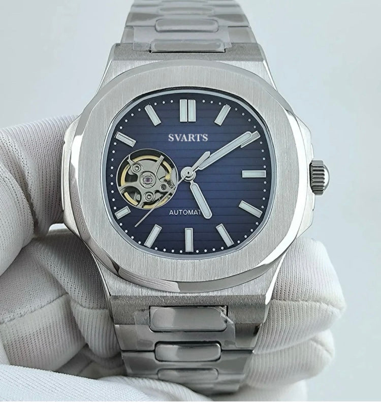 Svarts Strata Open Heart